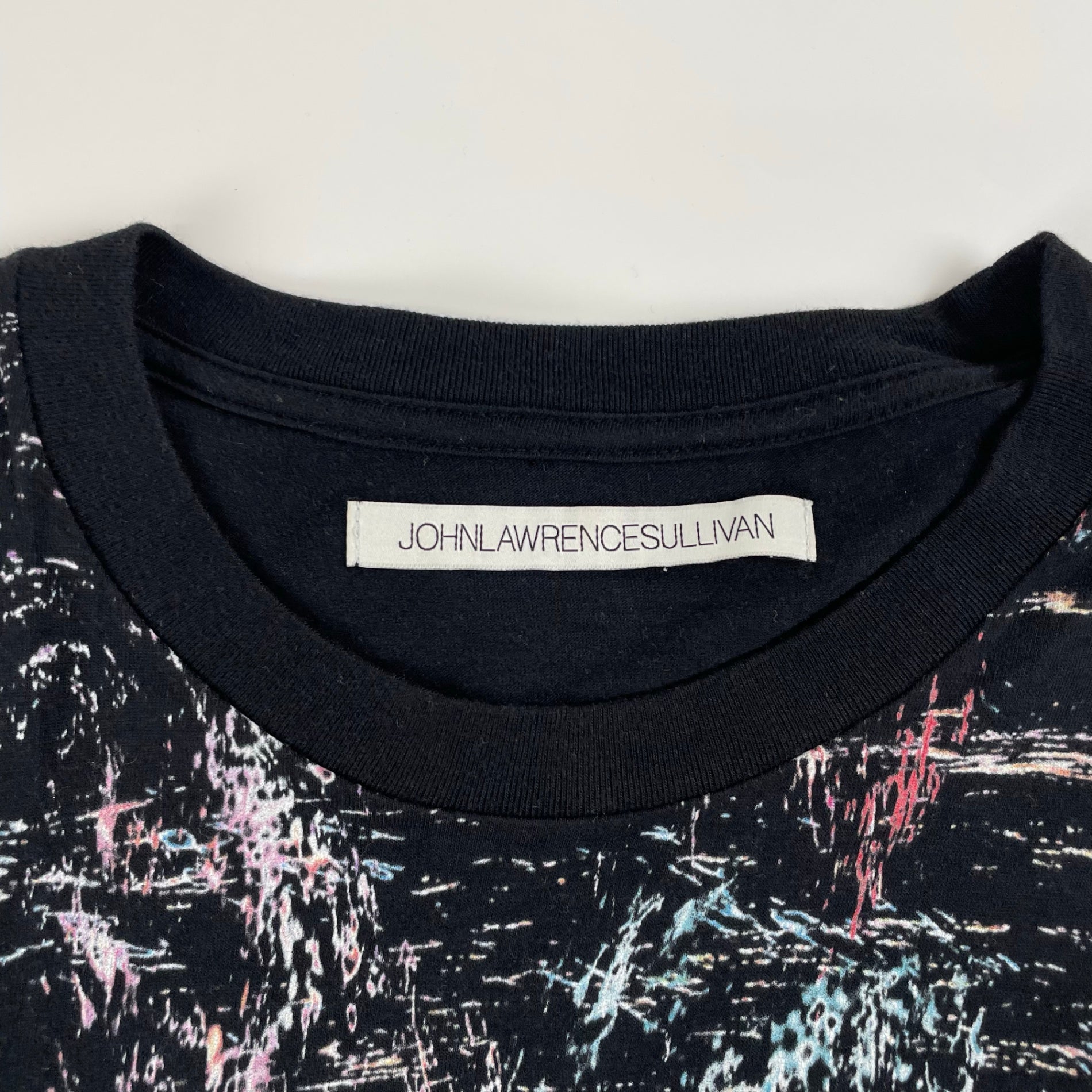 JOHN LAWRENCE SULLIVAN ジョンローレンスサリバン / アートプリントTEE ブラック 参考定価：20,000程度 SIZE：S