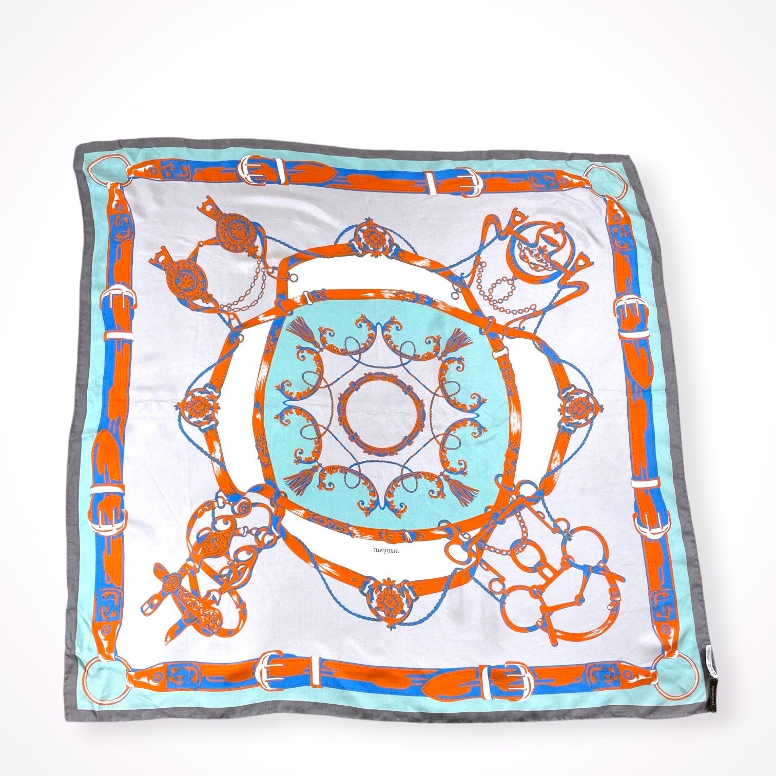manipuri / 「クラシックベルト」シルクスカーフ 参考定価：18,000程度 SIZE:88×88