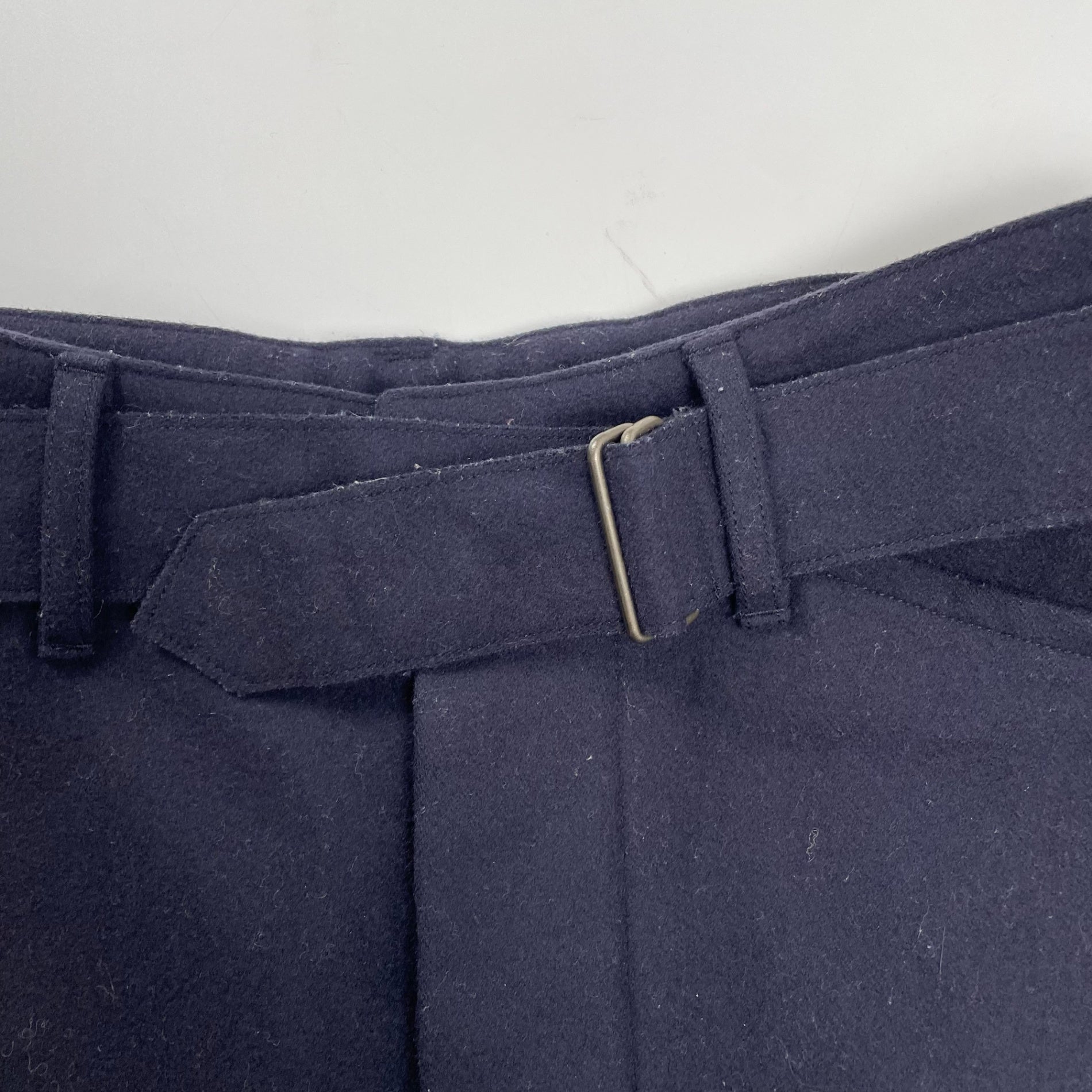 COMOLI コモリ / フェルトンベルテッドパンツ ネイビー 参考定価：36,000+tax SIZE:1