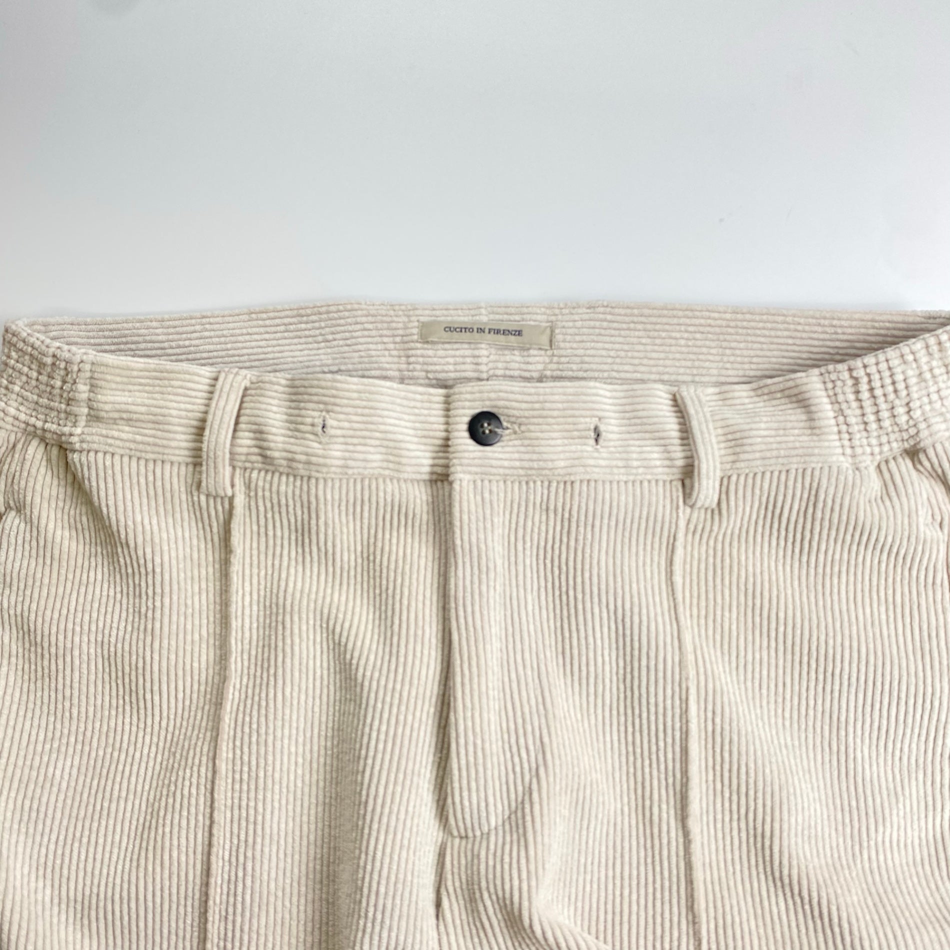 giabsarchivio ジャブスアルキヴィオ / MASACCIO コーデュロイスラックス 参考定価：35,000程度 SIZE：48