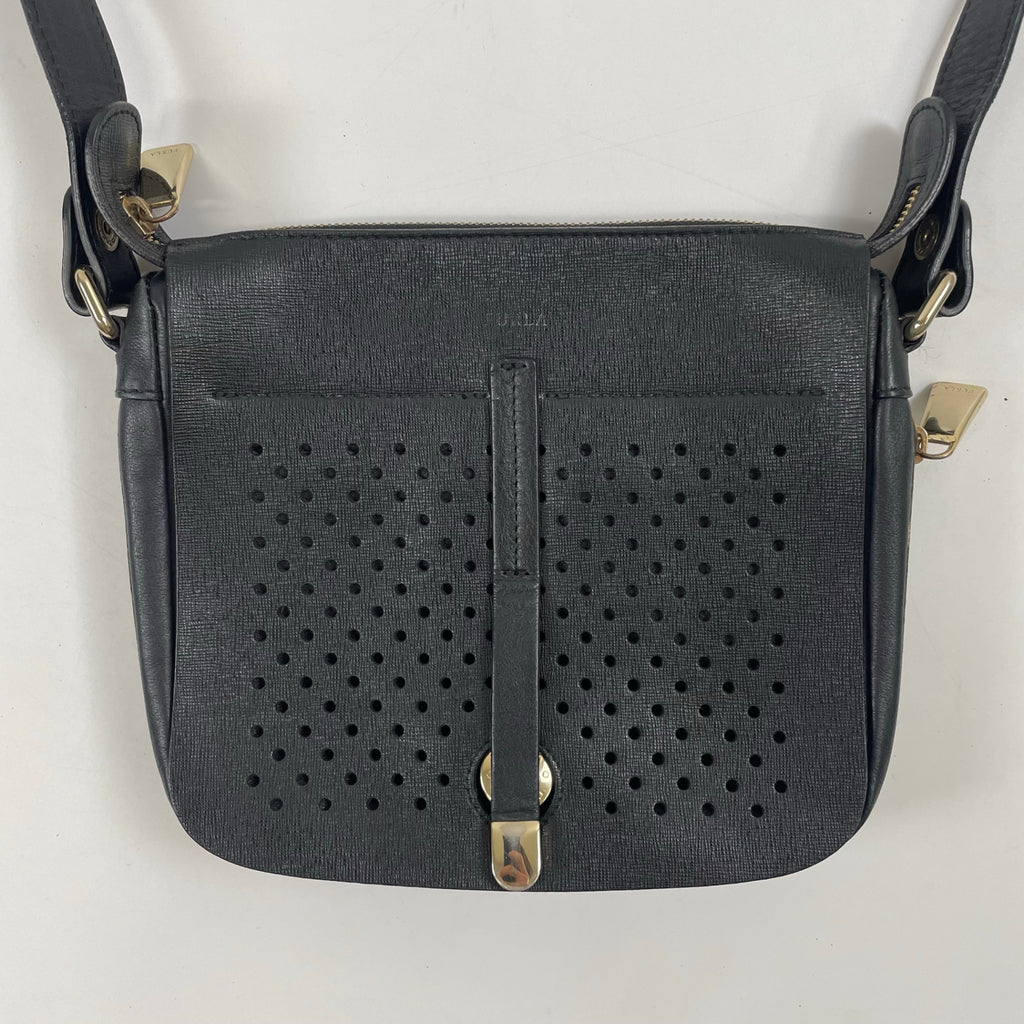 FURLA / エキスパンダブルショルダーバッグ 参考定価：48,000程度