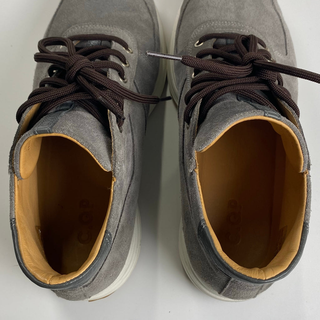 【美品】 C.QP シーキューピー / カーフスウェードミッドスニーカー レザー グレー HAND MADE 参考定価：5-60,000程度 SIZE;40(26.5-27cm)