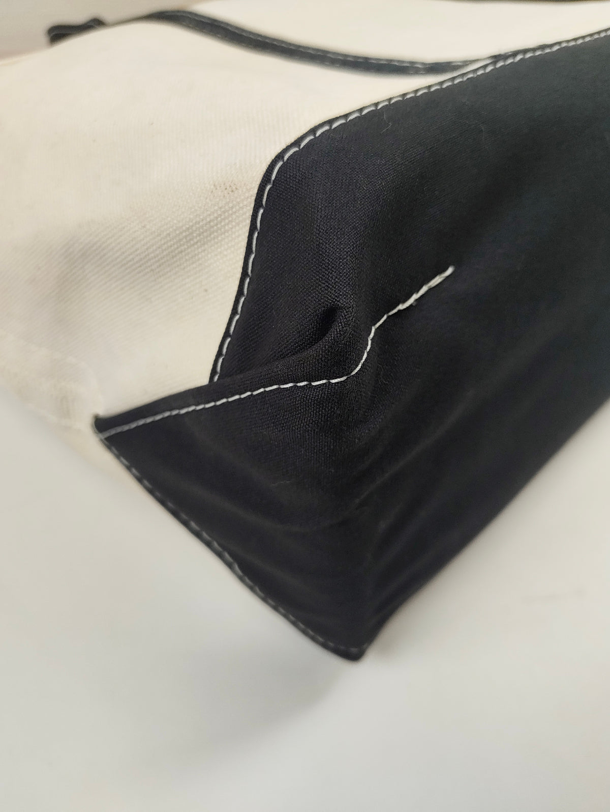 L.L. Bean / ボート＆トート キャンバスバッグ XL ホワイト×ブラック