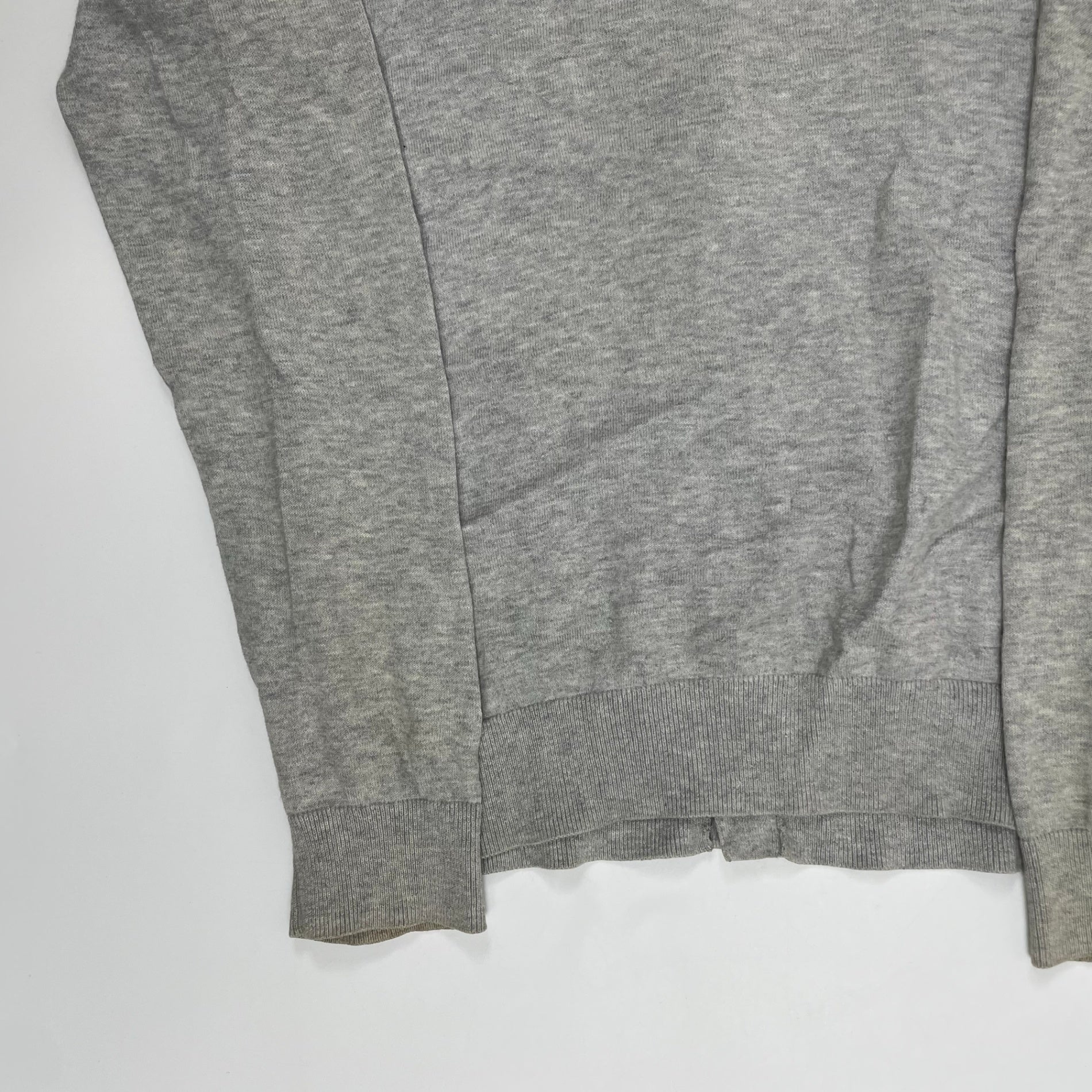 A.P.C. アーペーセー / カシミヤMIXカーディガン 水牛ボタン 参考定価：28,000程度 SIZE:XS
