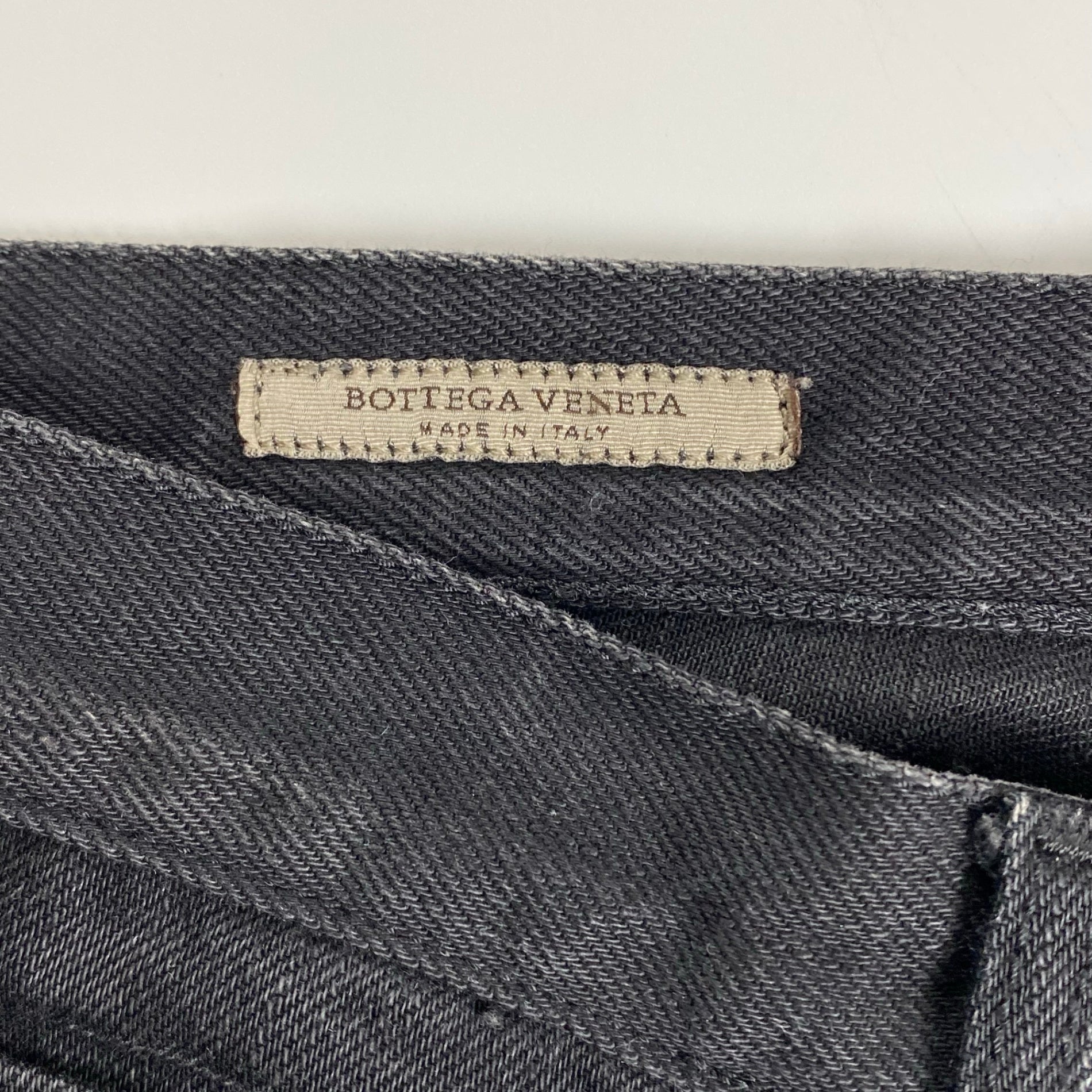 【訳アリ】 BOTTEGA VENETA ボッテガベネタ / バタフライ刺繍 デニムパンツ ブラック SIZE:46