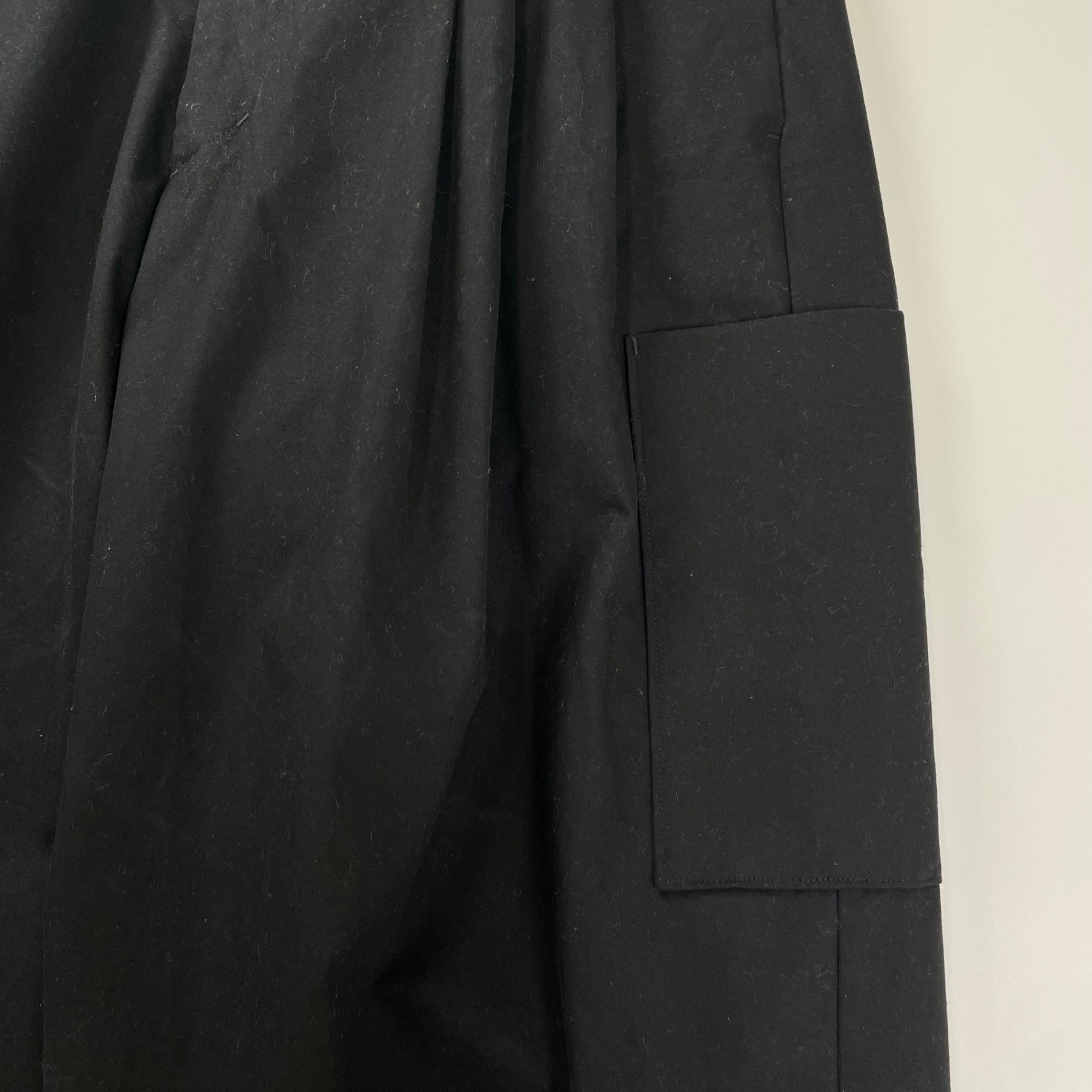 qualia クオリア / balloon pants バルーンパンツ ブラック 参考定価：26,000+tax SIZE:A