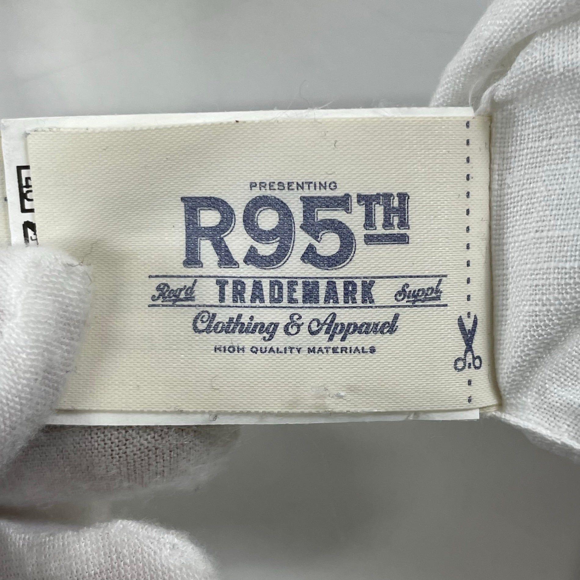 R95TH / マチ付リネンシャツ 参考定価：17,000程度 SIZE:S