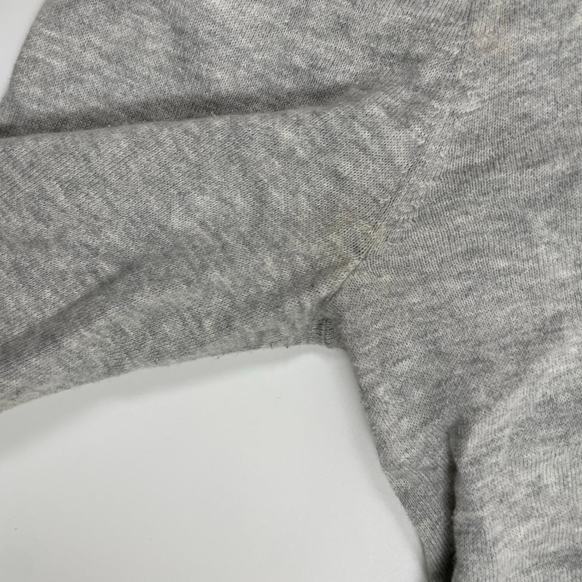 A.P.C. アーペーセー / カシミヤMIXカーディガン 水牛ボタン 参考定価：28,000程度 SIZE:XS