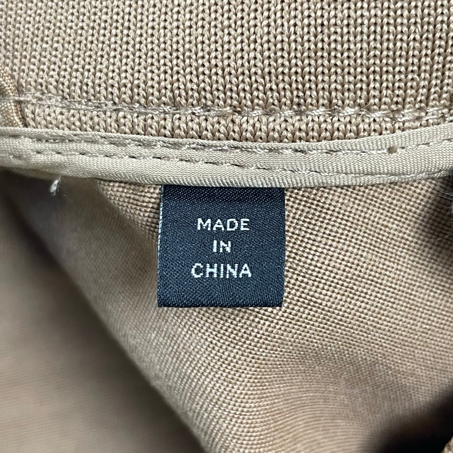 ARMANI EXCHANGE アルマーニ エクスチェンジ / ドラゴン刺繍ジャケット ブルゾン 参考定価：32,000程度 SIZE:M