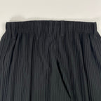 HOMME PLISSE ISSEY MIYAKE / 23年 7分丈プリーツワイドパンツ ブラック SIZE：3