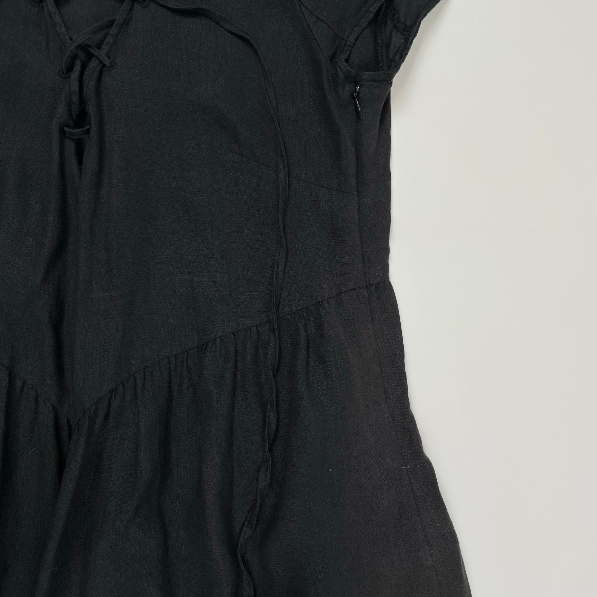 ASPESI / リネンティアードワンピース 参考定価：70,000程度 SIZE:42