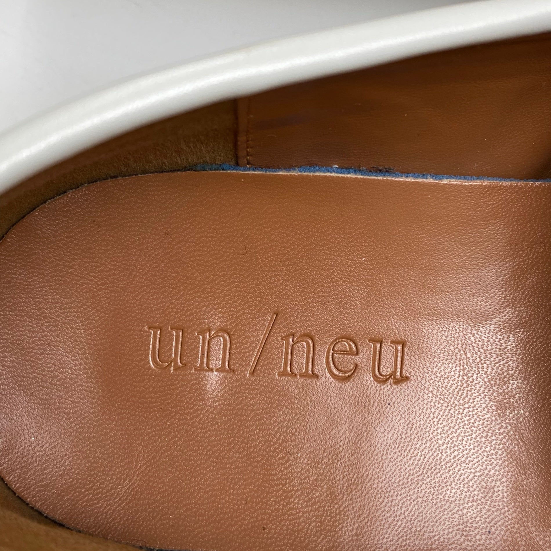 un/neu アンノイ / コインローファー ホワイト SIZE:M