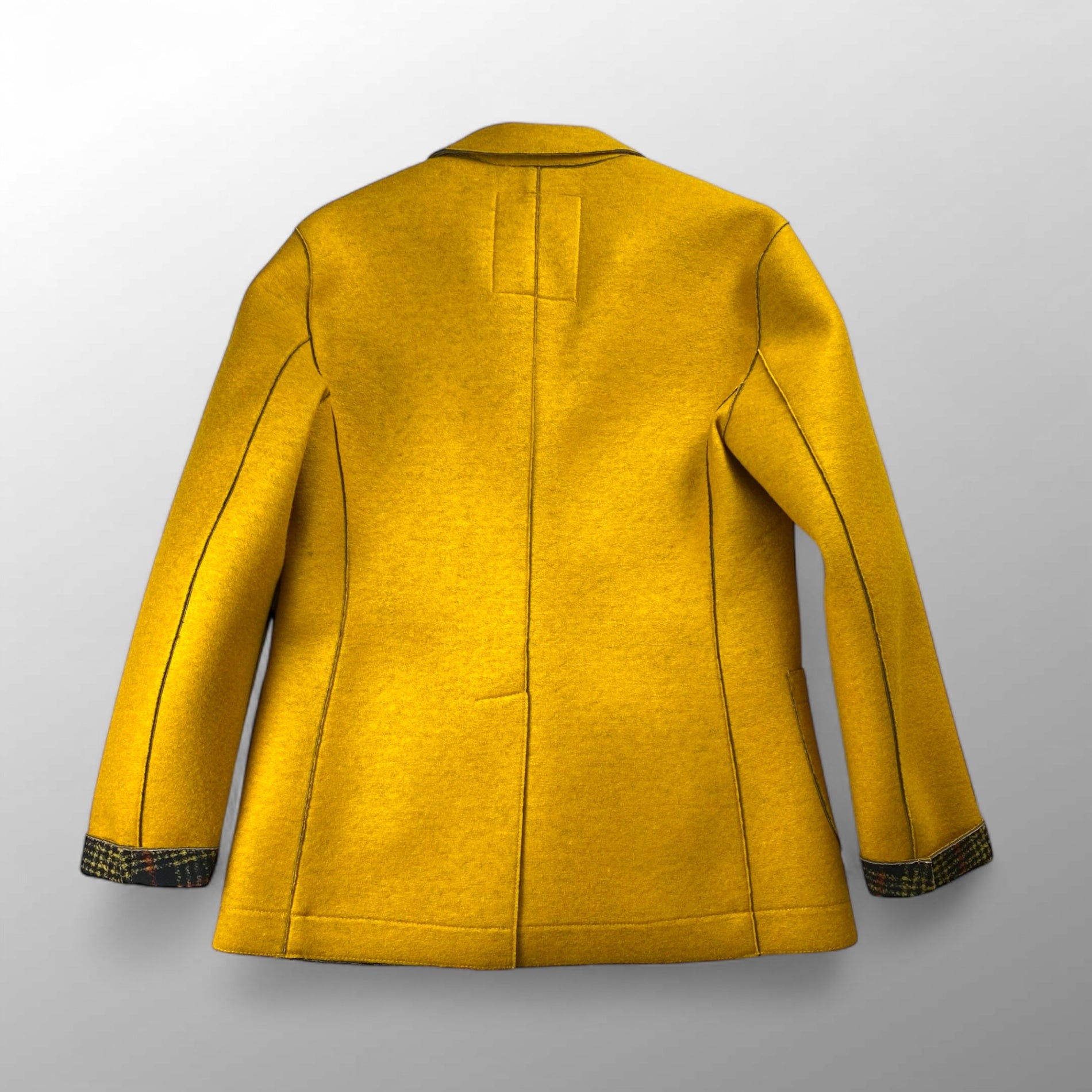 BOB ボブ 大丸取り扱い / ボンディングハンドワークジャケット MADE IN ITALY 参考定価：45,000程度  SIZE:1050（L程度）