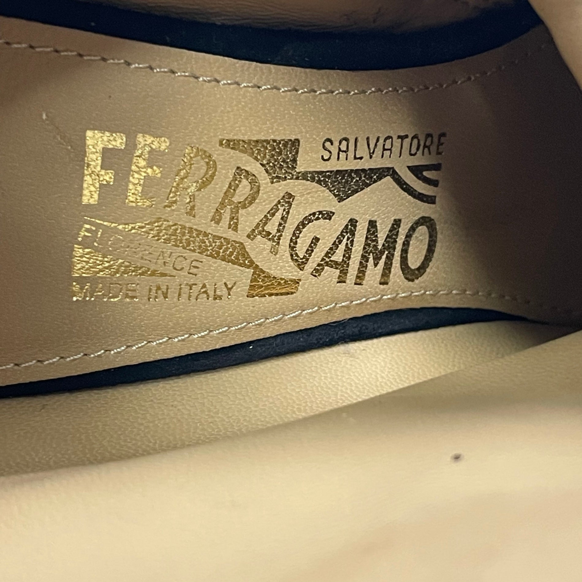 Salvatore Ferragamo サルバトーレ フェラガモ / Fiamma Zウェッジブーティ 参考定価：975＄ SIZE:6 1/2