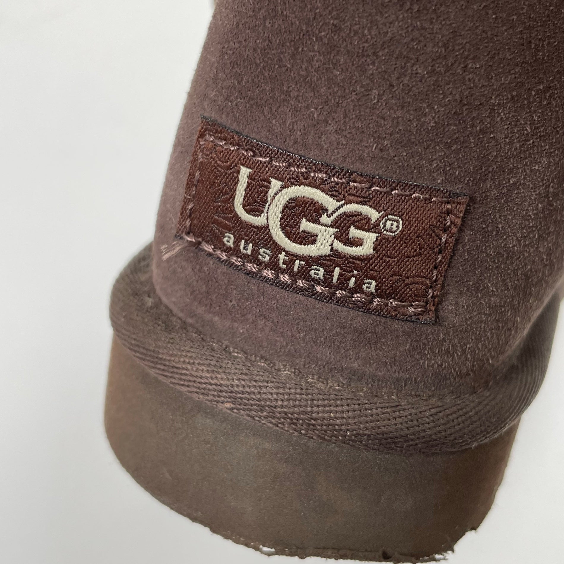 UGG アグ / CLASSIC SHORT ムートンブーツ ブラウン 5825 試着程度 参考定価：30,000程度 SIZE：24cm