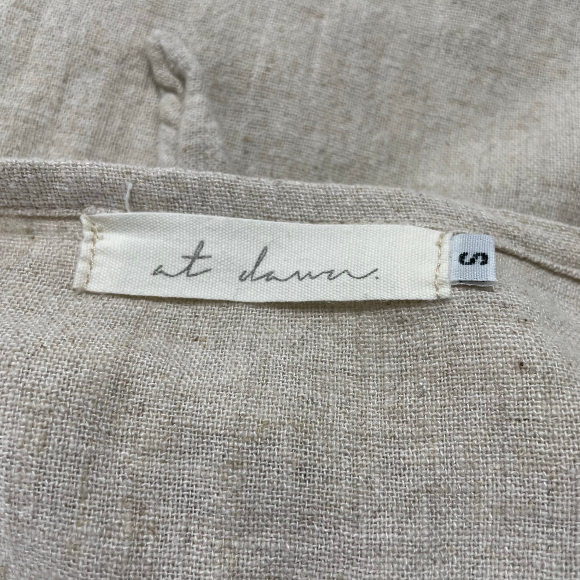 at dawn アットドーン / リネンラップスカート ハワイ 参考定価：25,000程度 SIZE：S