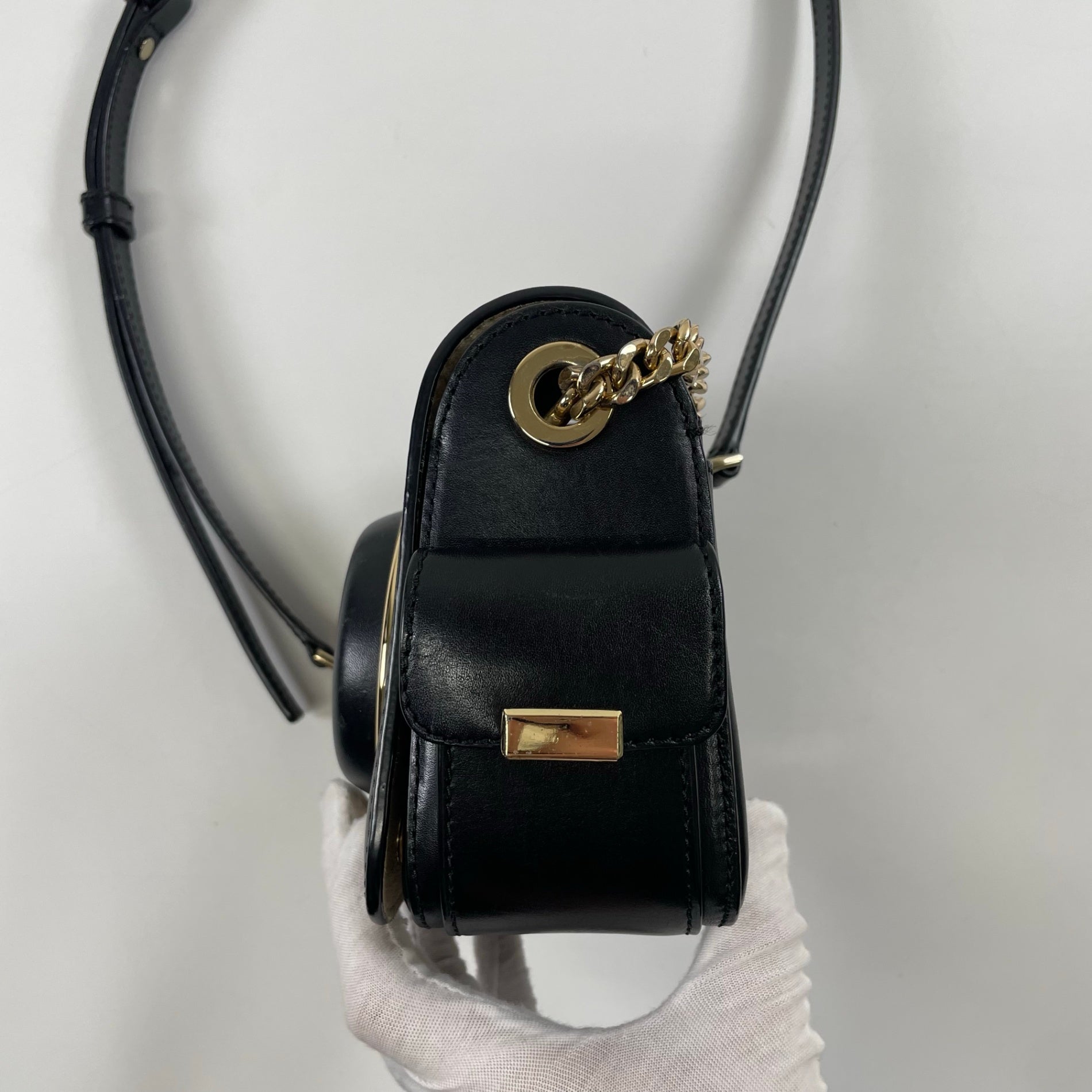 MICHAEL MICHAEL KORS / チェーンショルダー カメラバッグ ブラック 参考定価：42,000程度