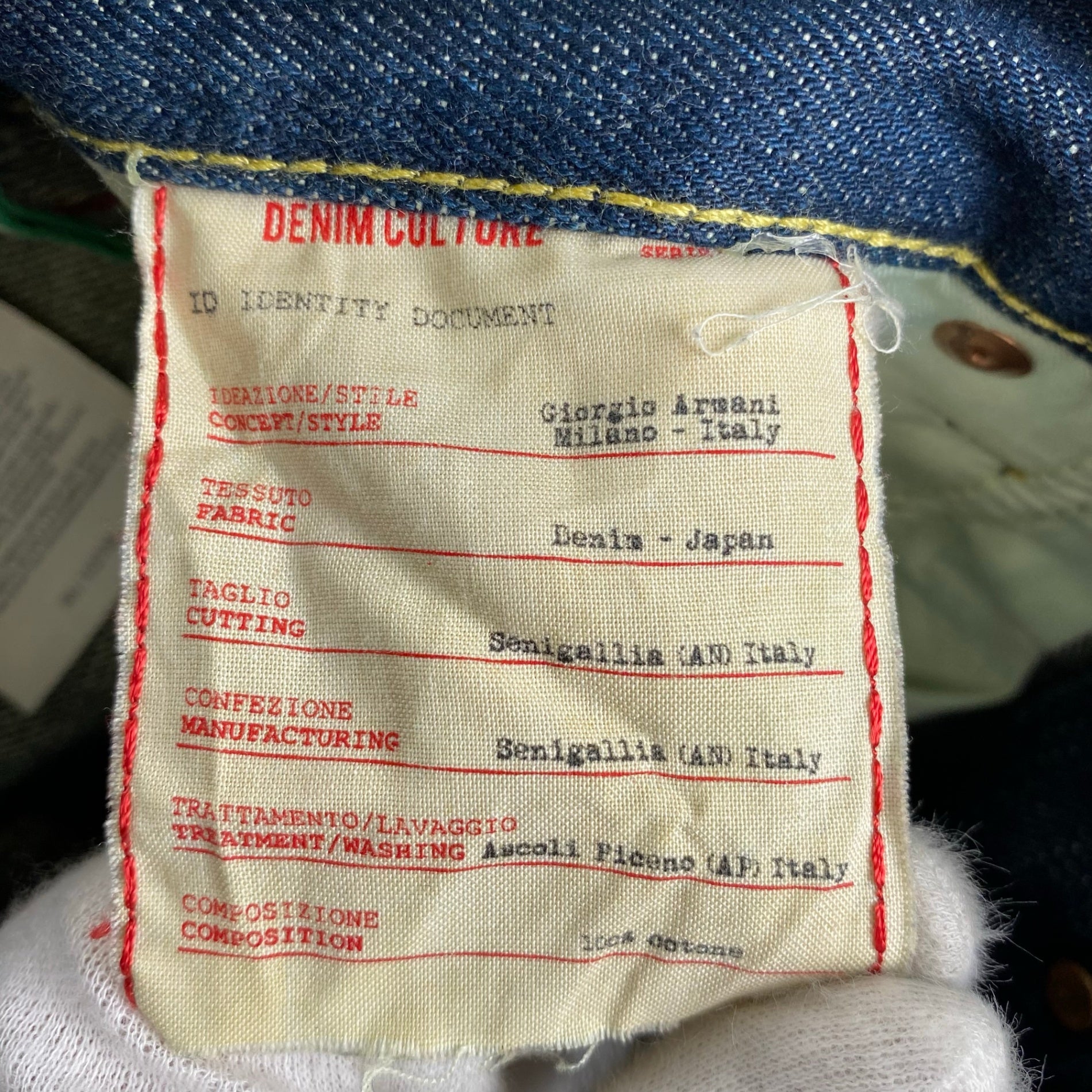 【プレミアム】 ARMANI JEANS DENIM CULTURE アルマーニジーンズ デニムカルチャー / ダメージ加工 デニムパンツ エンブレム セルビッジ 参考定価：60,000程度 SIZE:W29