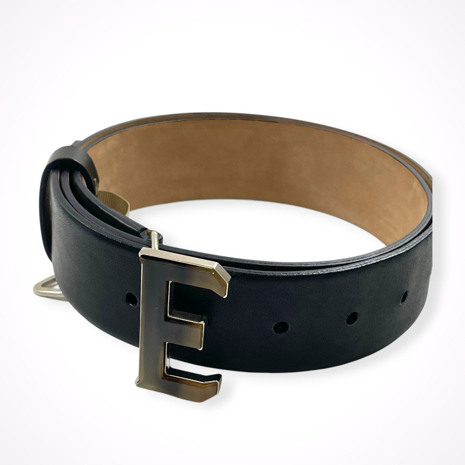 ERMANNO SCERVINO / 「E」バックルレザーベルト 参考定価：100,000程度