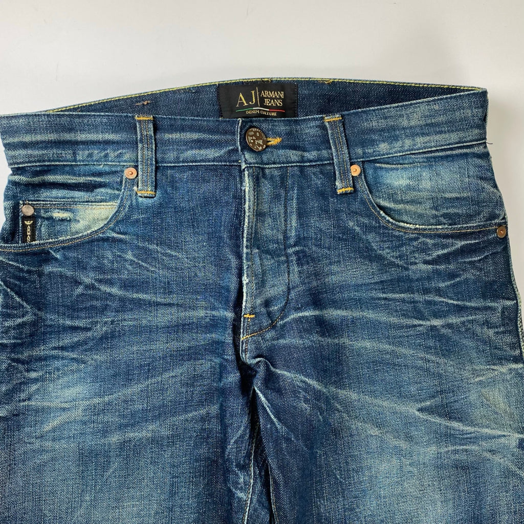 【プレミアム】 ARMANI JEANS DENIM CULTURE アルマーニジーンズ デニムカルチャー / ダメージ加工 デニムパンツ エンブレム セルビッジ 参考定価：60,000程度 SIZE:W29