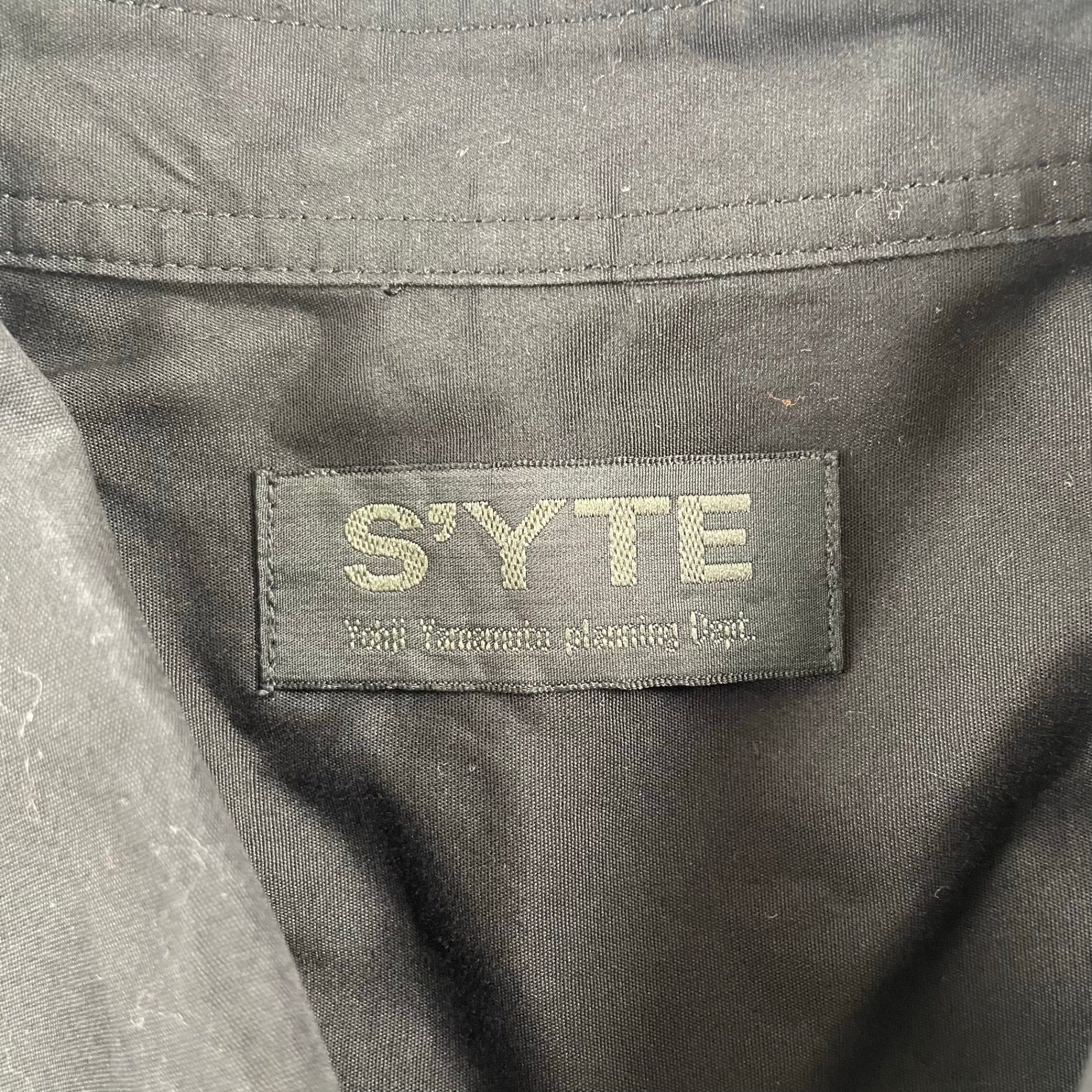 S'YTE Yohji Yamamoto / クロウ刺繍再構築シャツ 参考定価：37,000程度 SIZE:4
