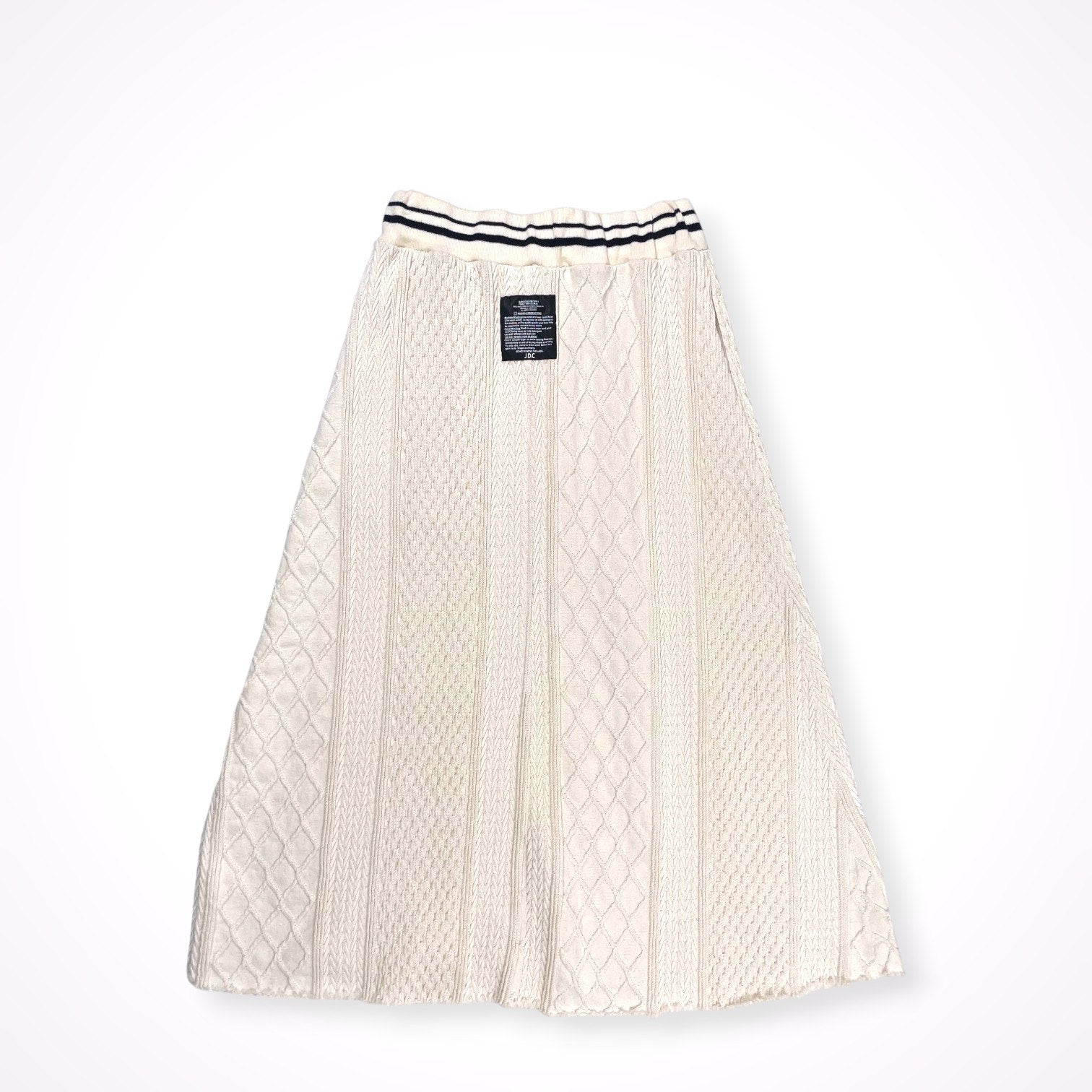 JUDDY CORN / 変わり編みニットスカート 未使用品 参考定価：25,800+tax SIZE:FREE