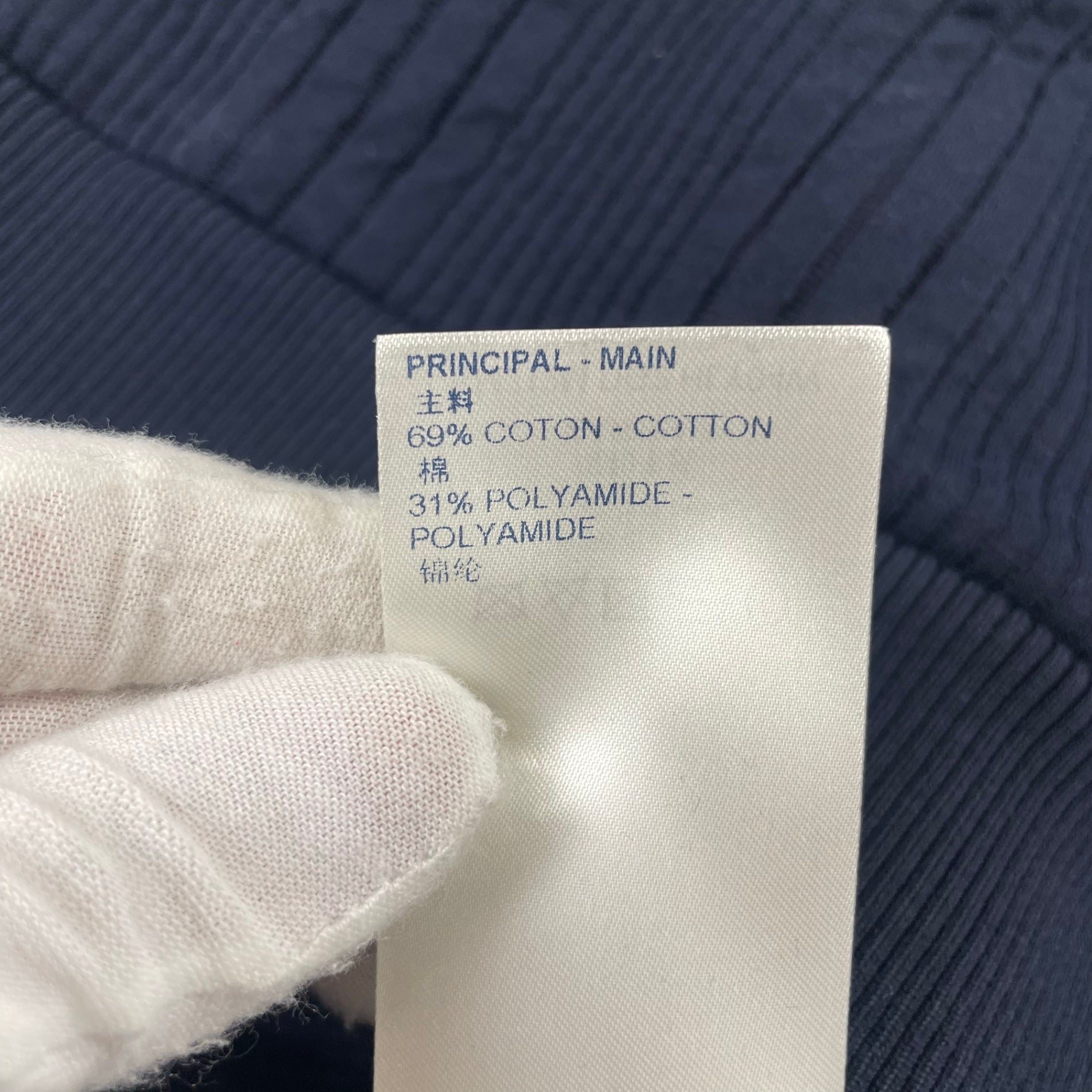 LOUIS VUITTON / エンボスロゴスウェット 参考定価：230,000程度 SIZE:M