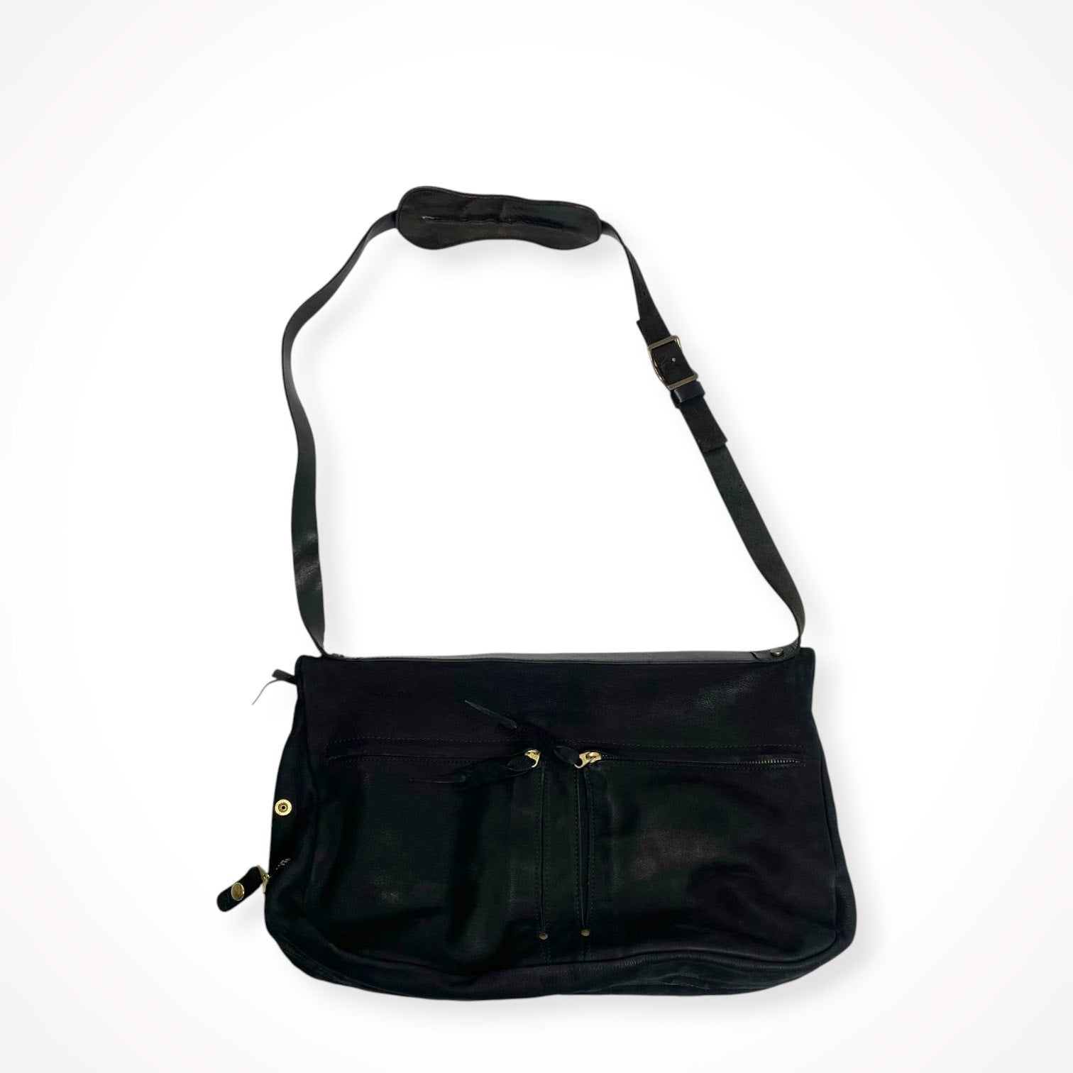 delle cose デレコーゼ / 2サイド レザーメッセンジャーバッグ 参考定価：100,000程度