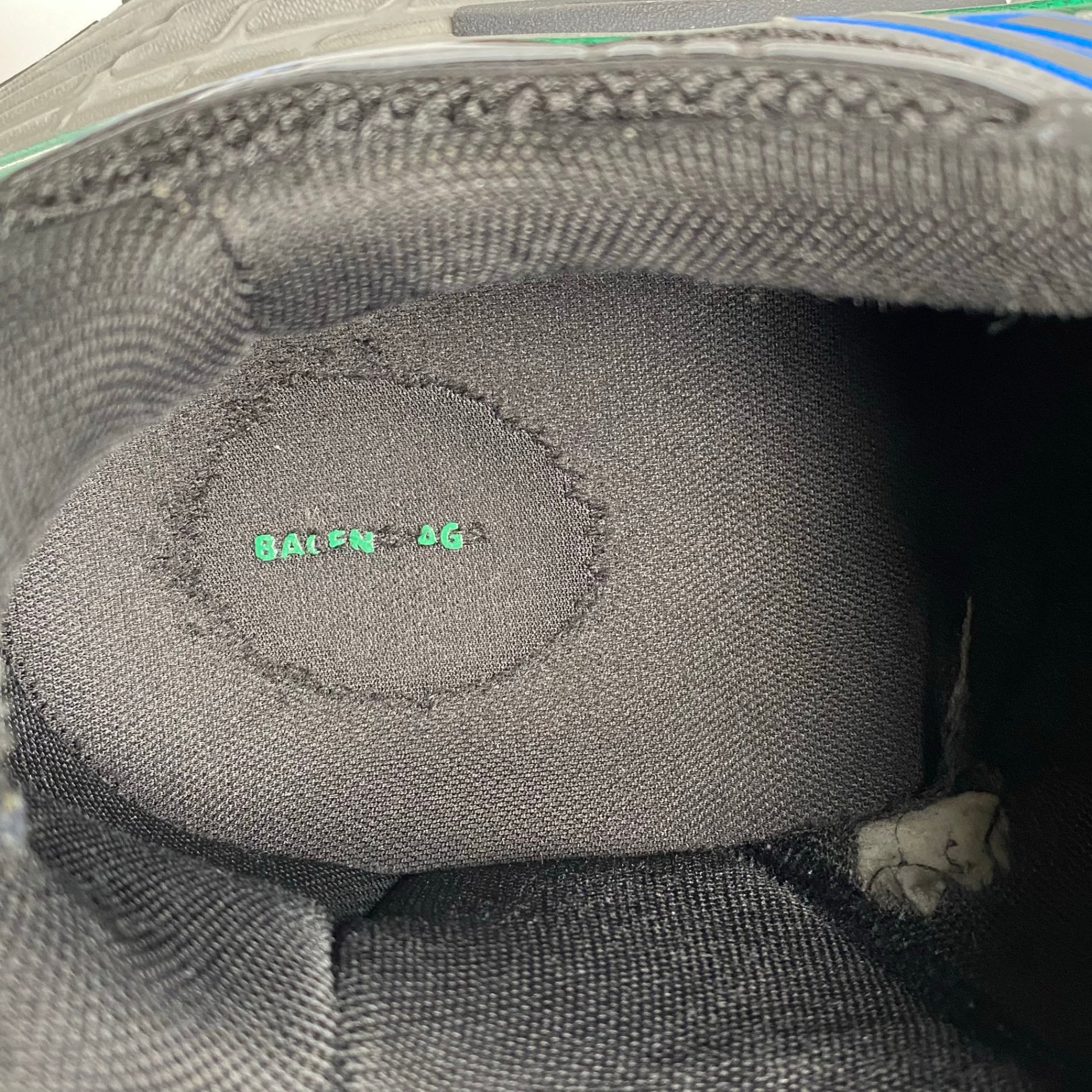 【鑑定済み】 BALENCIAGA バレンシアガ / 10XL ローカットスニーカー 希少カラー ブラック グリーン ダメージ加工 784344 SIZE：27.5