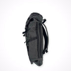 BRIEFING × TOMORROW LAND / 別注 FLAP PACK グレー×ブラック 参考定価：40,000程度
