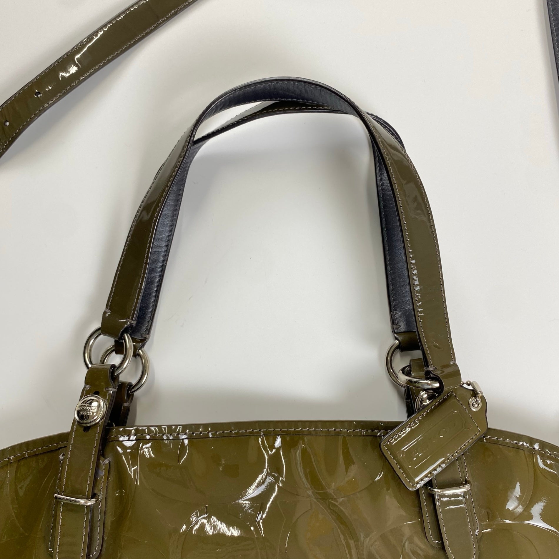 COACH コーチ / パテントレザー 2WAY トートバッグ ショルダーバッグ シグネチャーロゴ F18753 カーキ