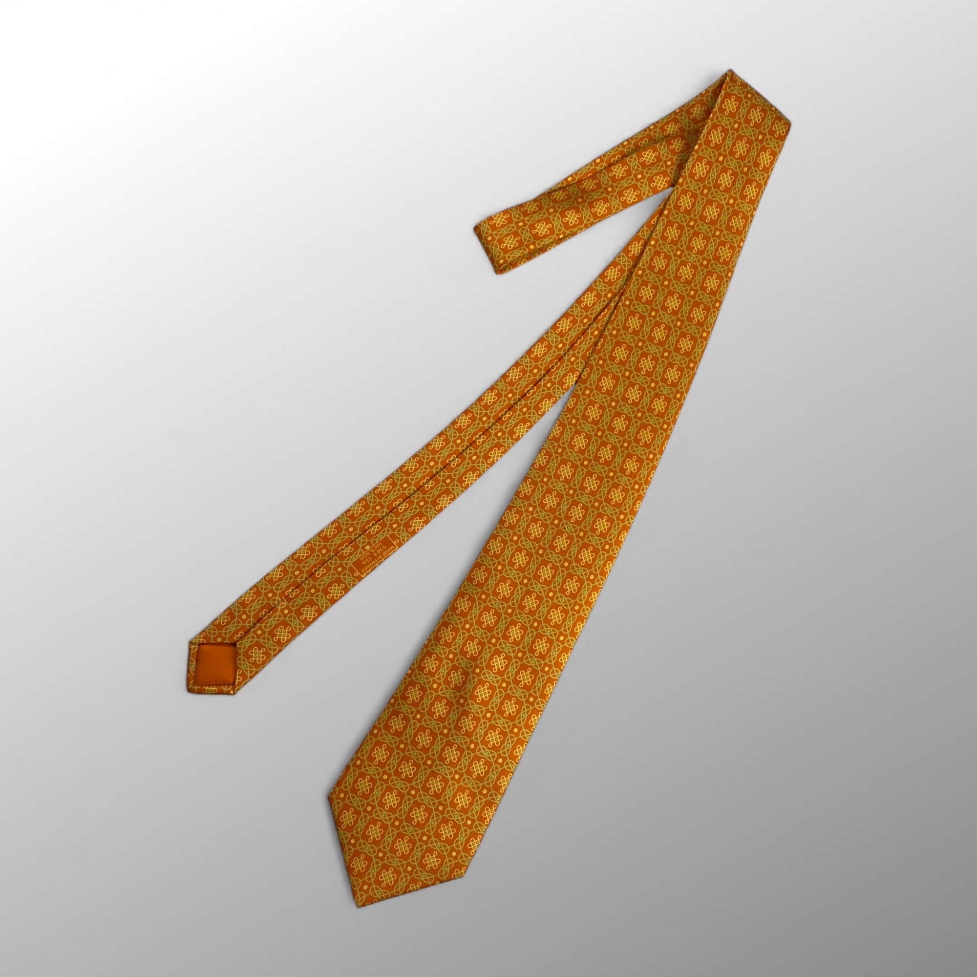 極美品 HERMES エルメス / 幾何学 シェーヌ ネクタイ オレンジ 大剣幅：9cm