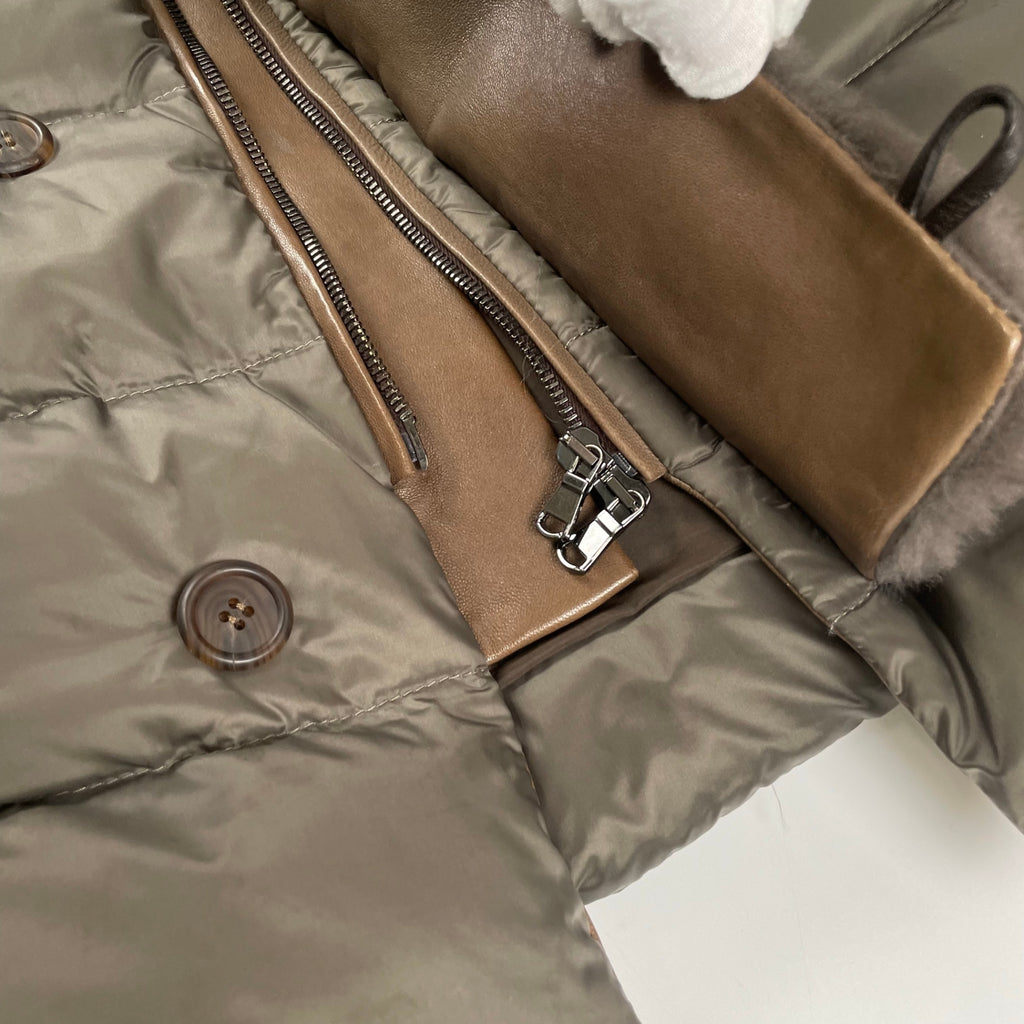 EMMETI / GREYN-3Bムートンダウン 参考定価：189,000+tax SIZE:46
