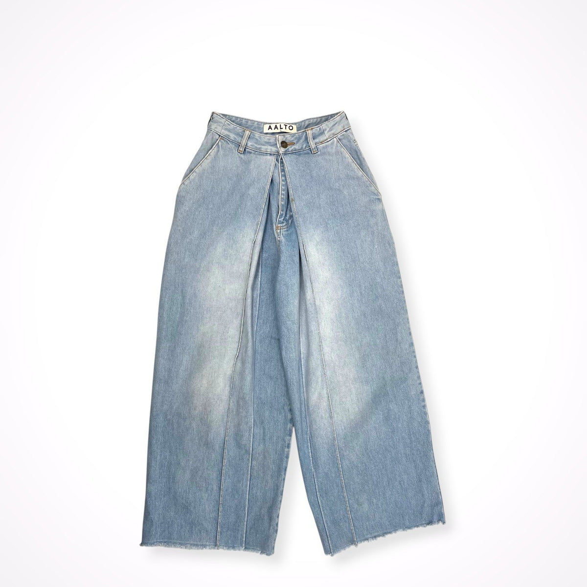 AALTO / タックワイドデニムパンツ 参考定価：55,000程度 SIZE:W68