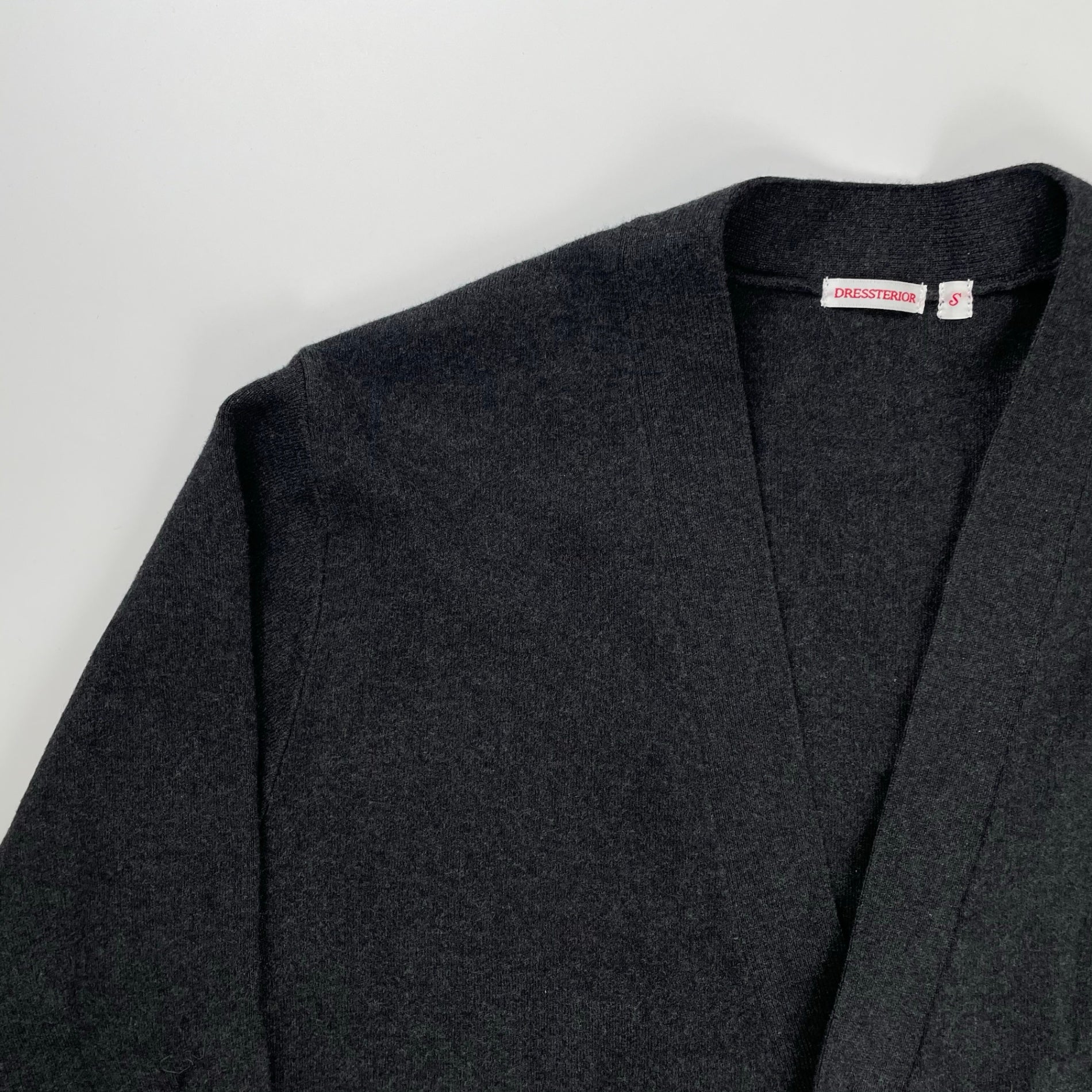 DRESSTERIOR ドレステリア / コットンカシミヤ スムースカーディガン グレー Safari12月号掲載 参考定価：17,000+tax SIZE:S