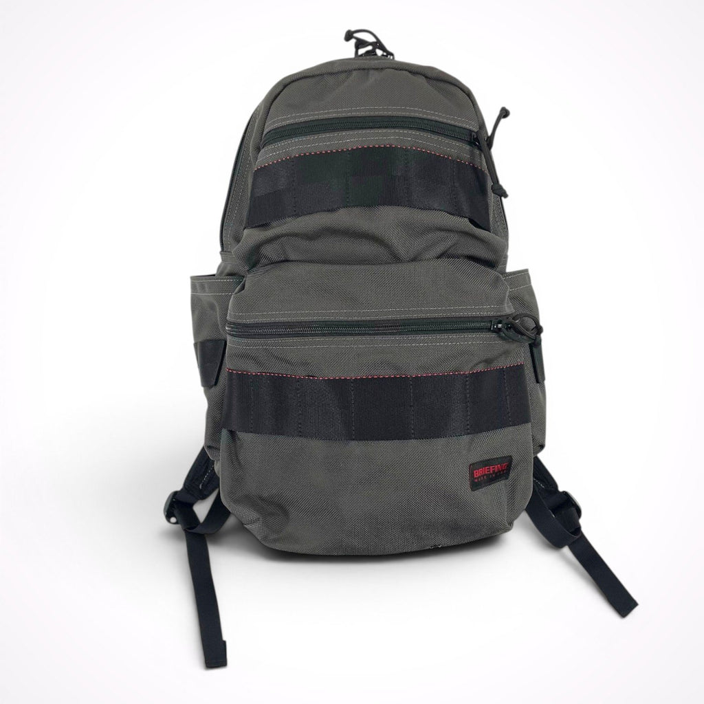 BRIEFING / ATTACK PACK 廃番STEELカラー 参考定価：60,000程度