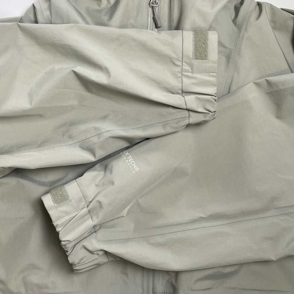 emmi × HELLY HANSEN / RAINCOVER FOR FIBERPILE レインコート  参考定価：24,000+tax SIZE:L