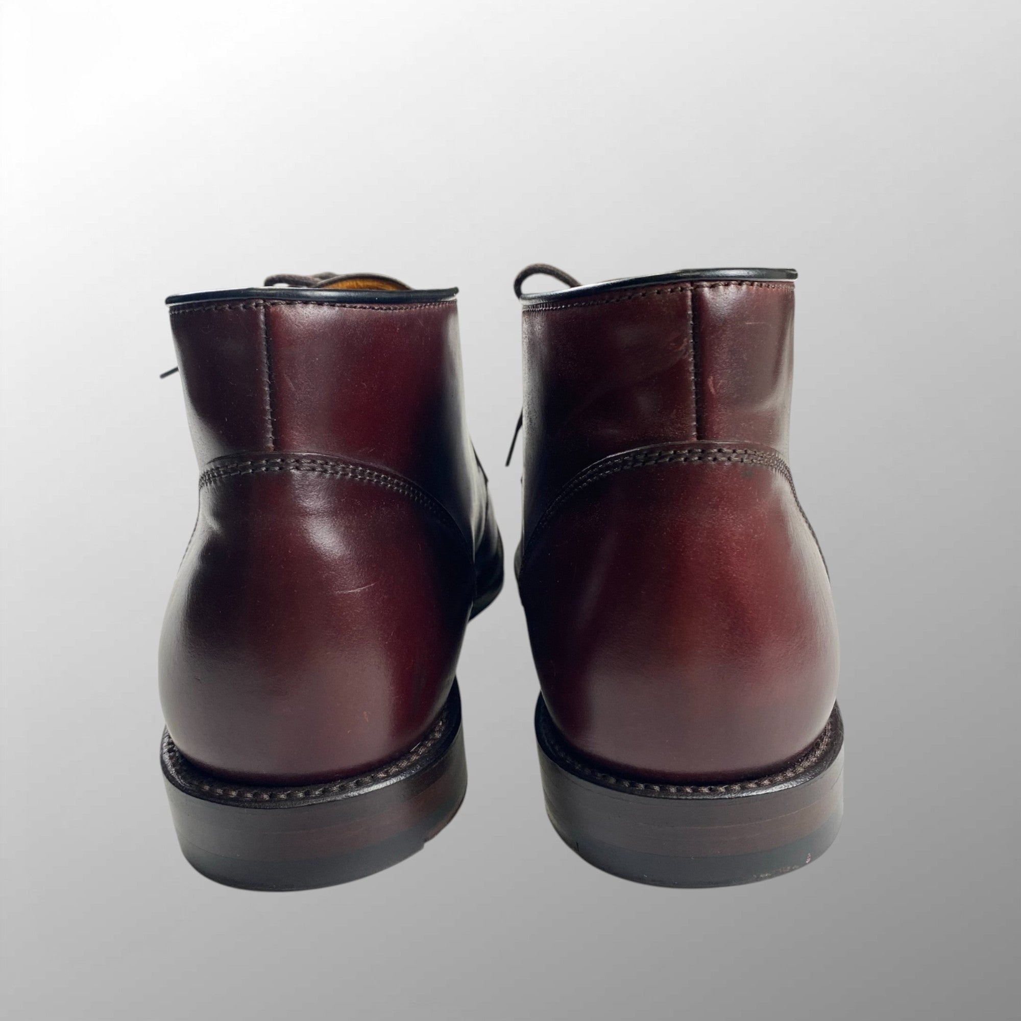 LUDWIG REITER ルーディックライター / SHELL CORDVAN コードバン チャッカブーツ バーガンディ 参考定価：150,000程度 SIZE：8(26.5-27cm)