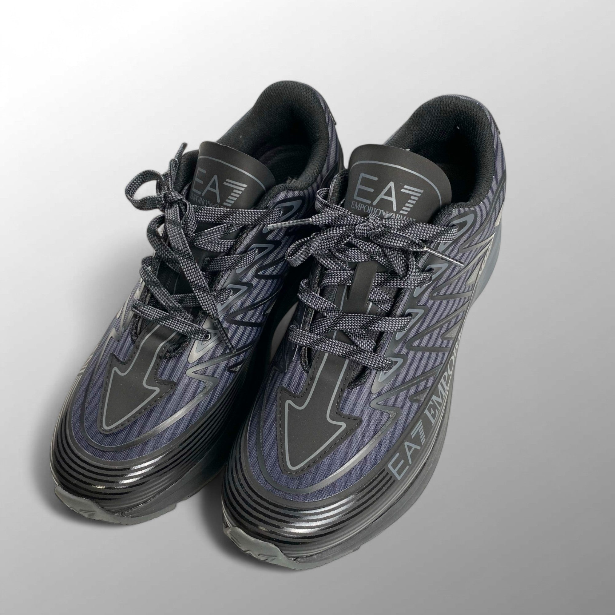 EMPORIO ARMANI エンポリオ アルマーニ / ローカットスニーカー ロゴ 厚底 ネイビー×ブラック 参考定価：45,000程度 SIZE:26cm程度