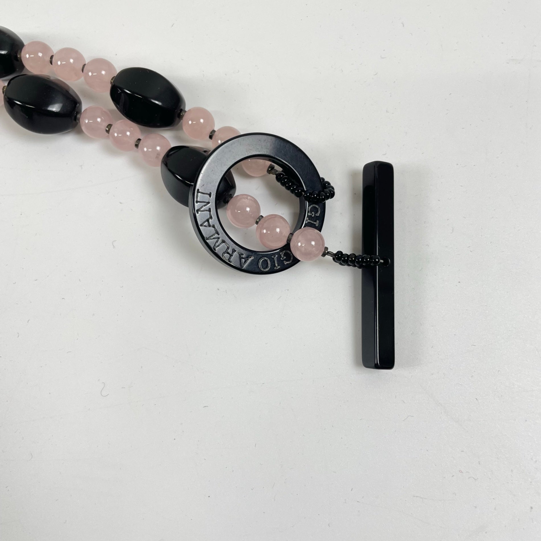 GIORGIO ARMANI / 2トーンストーンネックレス 箱付 参考定価：150,000程度