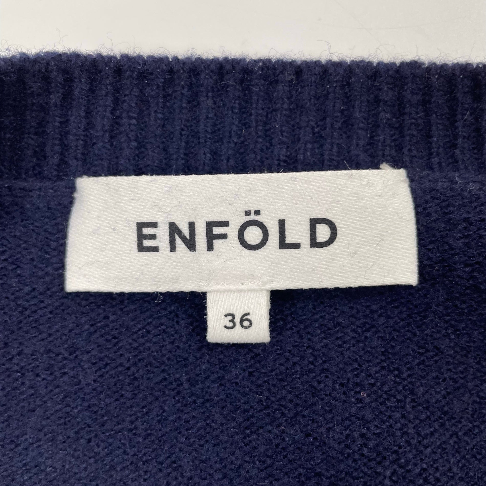 ENFOLD / スリットVネックオーバーシルエットセーター 参考定価：32,000程度 SIZE:36