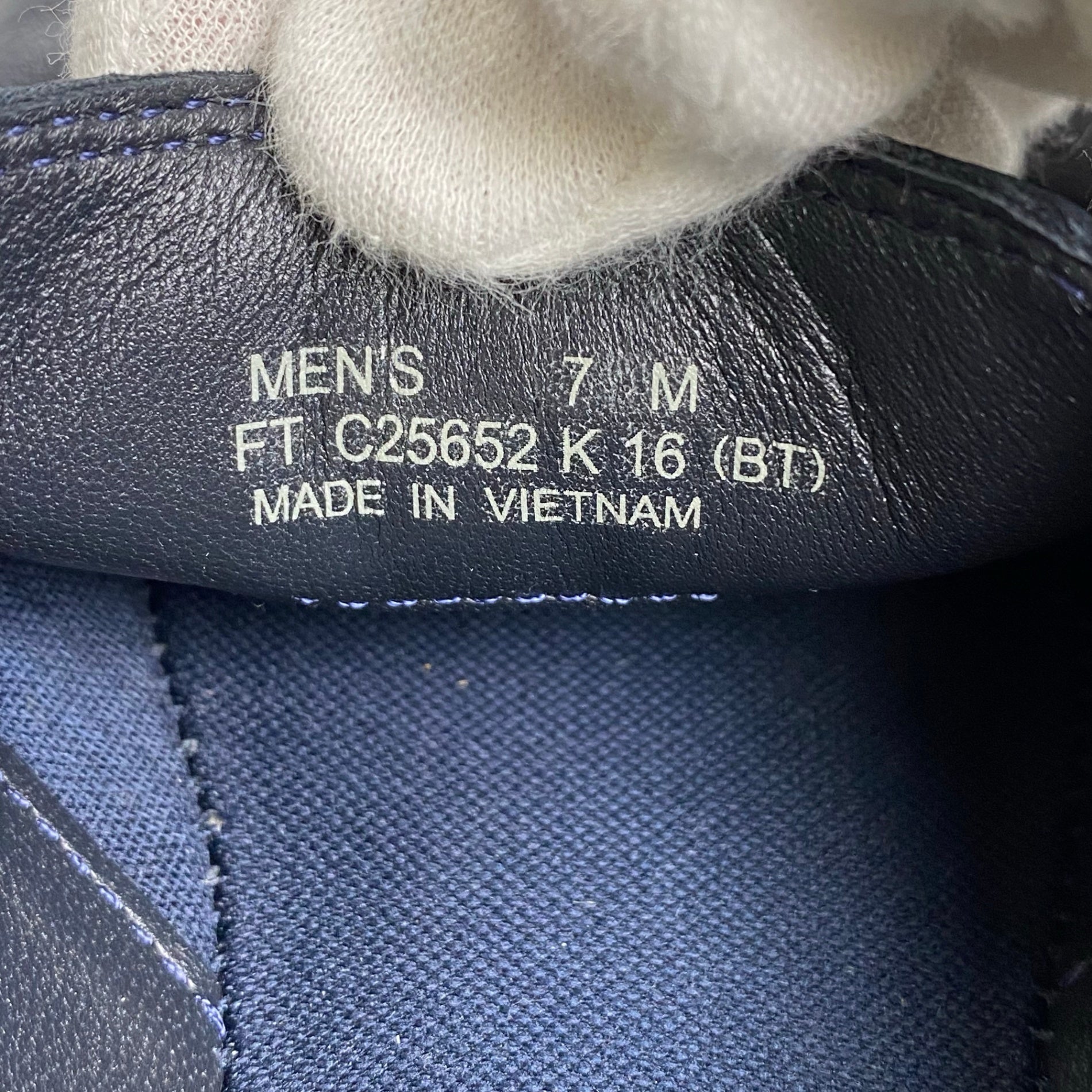 COLE HAAN コールハーン / レザースリッポン GRANDPRO ダークネイビー 参考定価：28,000程度 SIZE:7(24.5cm程度)