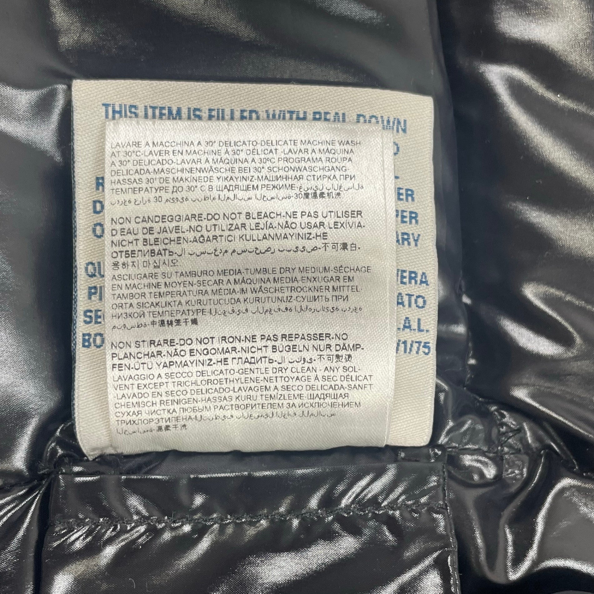 MONCLER モンクレール / GHANYダウンベスト 参考定価：145,000+tax SIZE:1