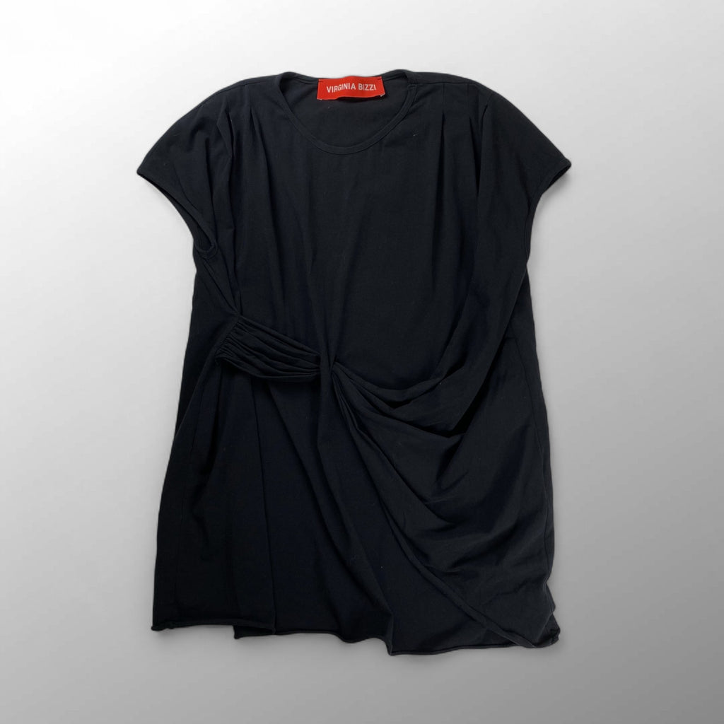 VIRGINIA BIZZI ヴァージニア ビッツィ / デザインノースリーブカットソー H.P. FRANCE取り扱い 参考定価：30,000程度 SIZE：42