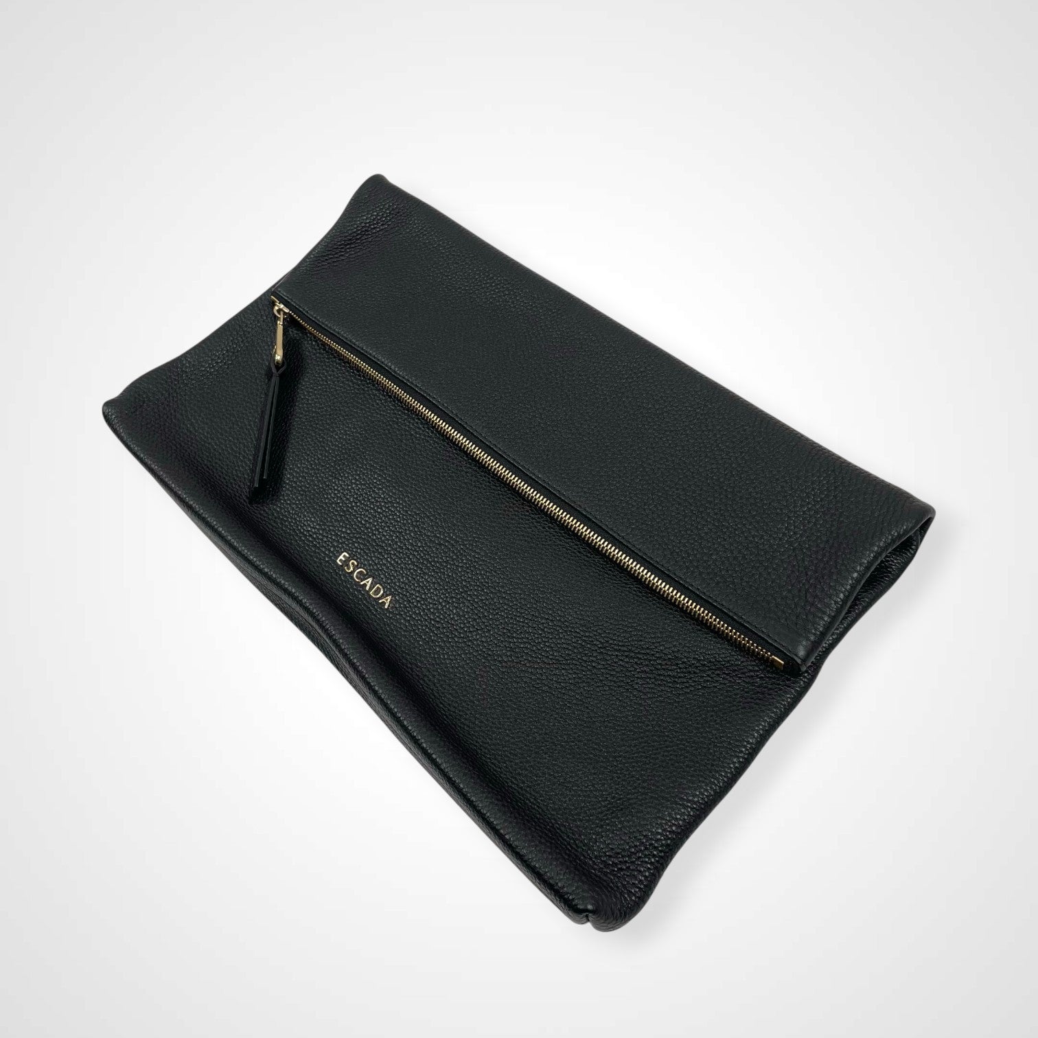 ESCADA エスカーダ / レザークラッチバッグ 折りたたみ型 ブラック 参考定価：130,000程度