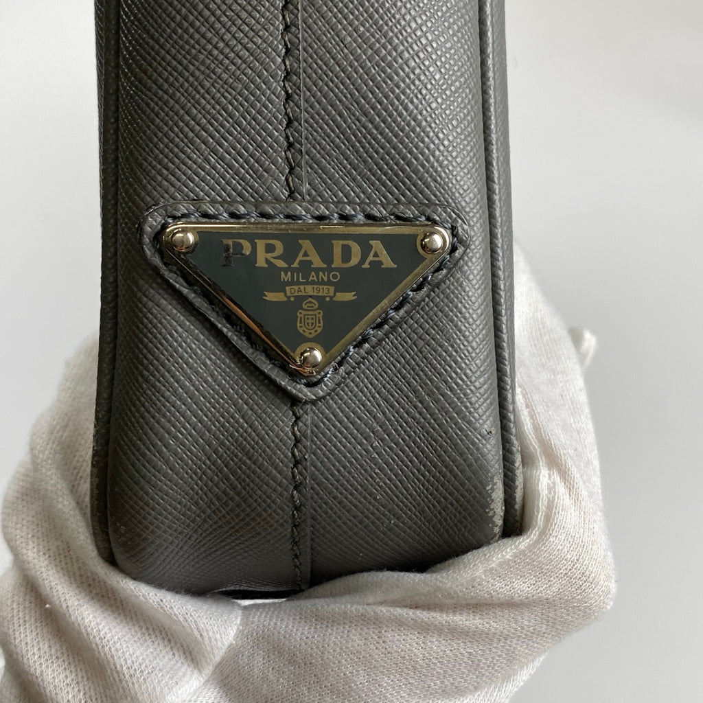 PRADA プラダ / サフィアーノ ブリーフバッグ VS0363 ギャランティーカード付