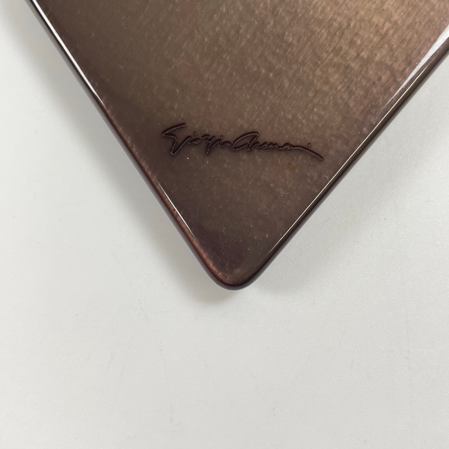 GIORGIO ARMANI / ダイヤ型クリスタルブローチ 参考定価：60,000程度