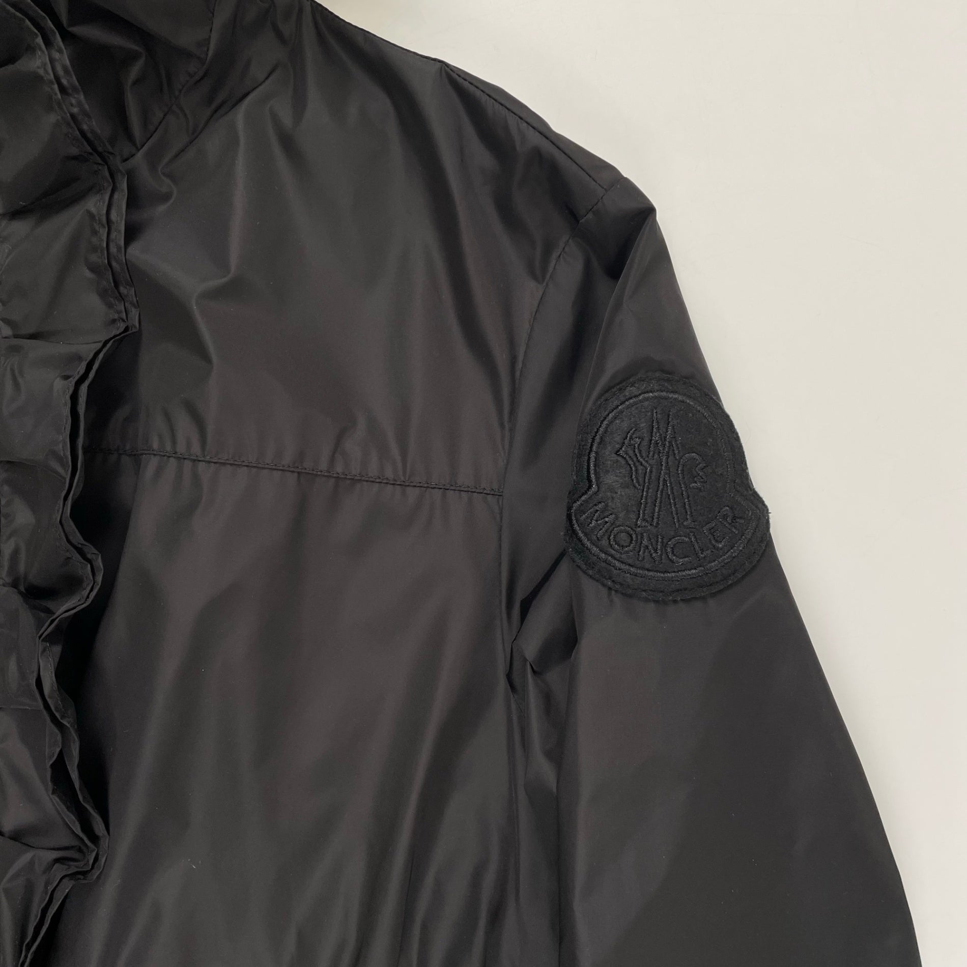 MONCLER / CINABREフリルナイロンジャケット 参考定価：107,000+tax SIZE:14A