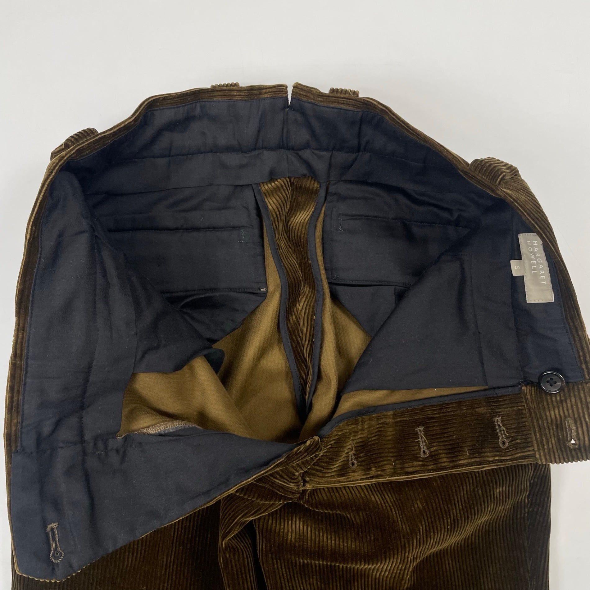 MARGARET HOWELL / HEAVY CORD 8 WALE 参考定価：48,000+tax SIZE:Ｓ