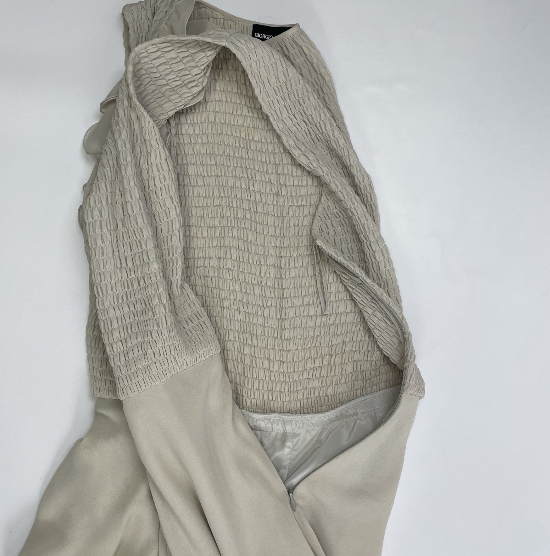 GIORGIO ARMANI / イブニングドレス ワンピース 参考定価：400,000程度 SIZE:40